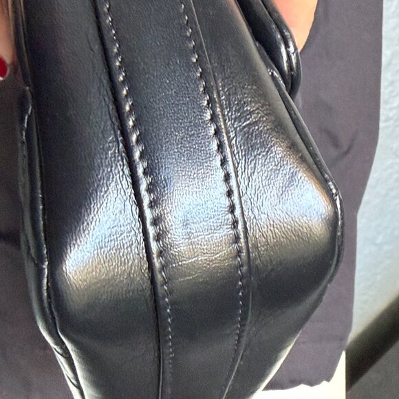 Rare Chanel 23P Mini Flap Black Calfskin Distressed Gold Cruise 2023 Microchip - Picture 15 of 16